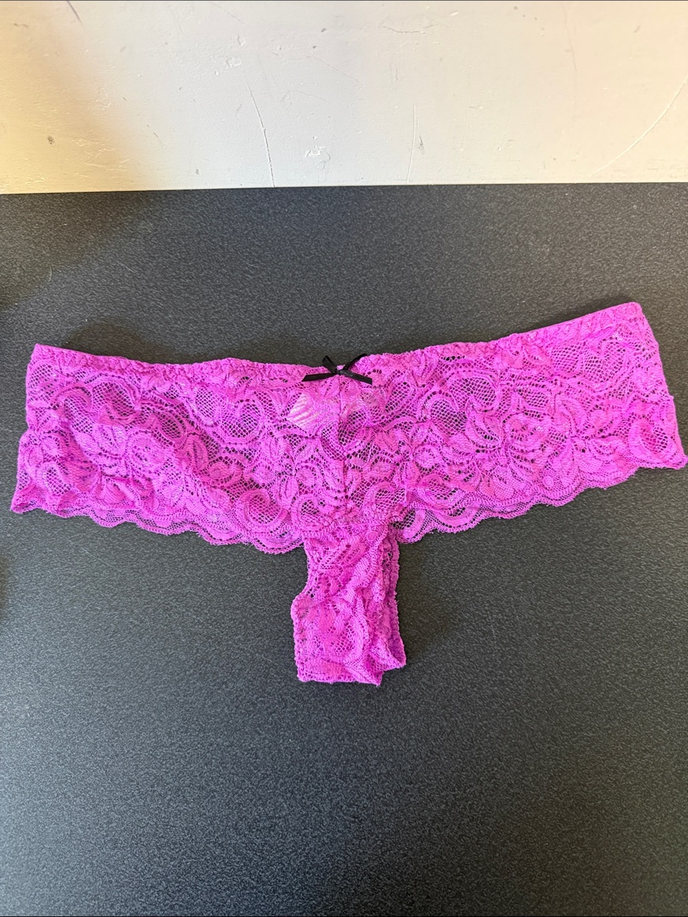 Dreamgirl Hot Pink Lace Cheeky Thong with Bow